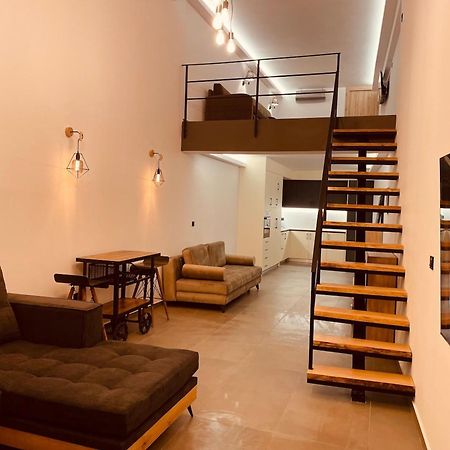 Loft Athens -Nomad Friendly # Superhost Hub# Atenas Exterior foto