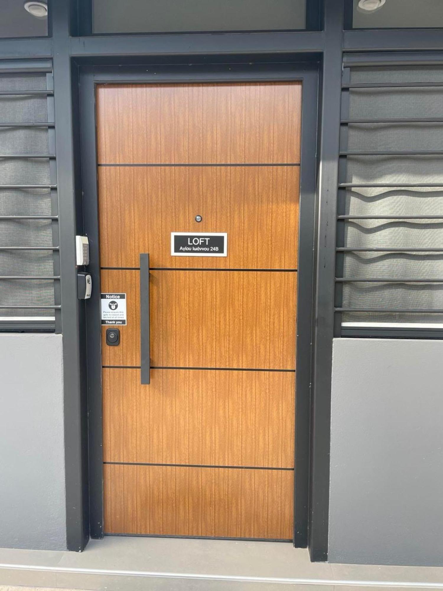 Loft Athens -Nomad Friendly # Superhost Hub# Atenas Exterior foto